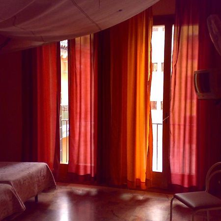 Hotel Cadoro à Venise Chambre photo